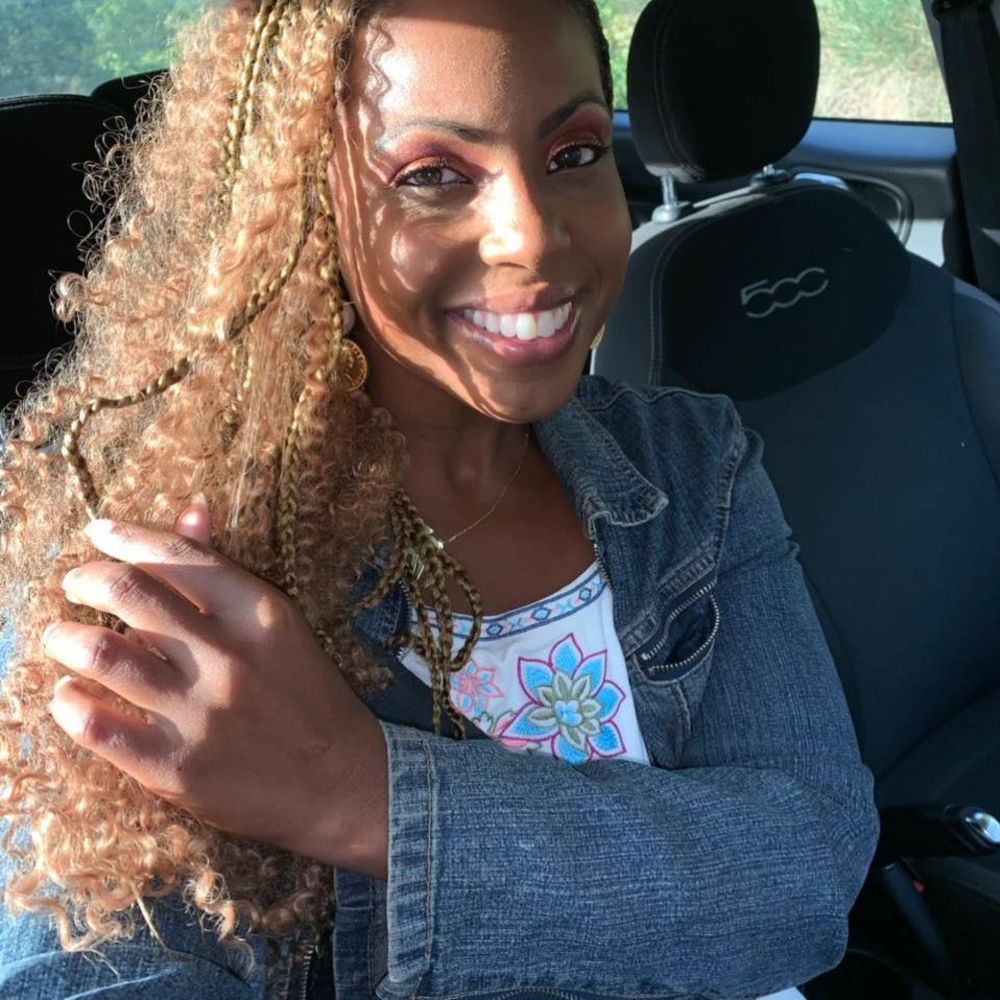 Meet your Posher, Theodora